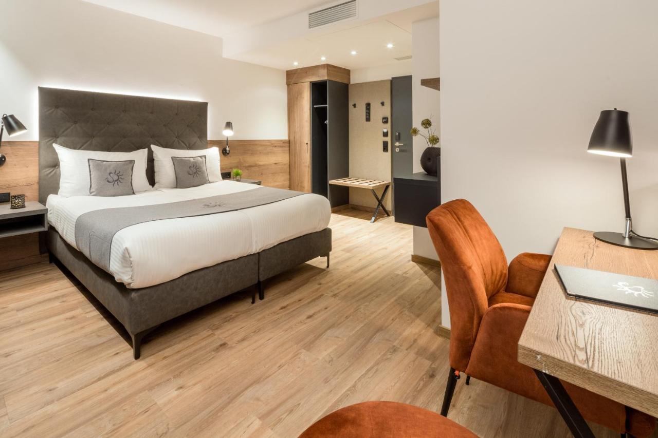 Landhotel Sonne Neuendettelsau Luaran gambar