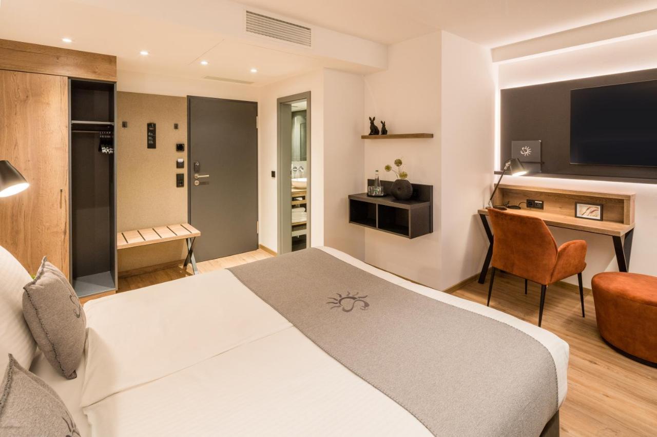 Landhotel Sonne Neuendettelsau Luaran gambar