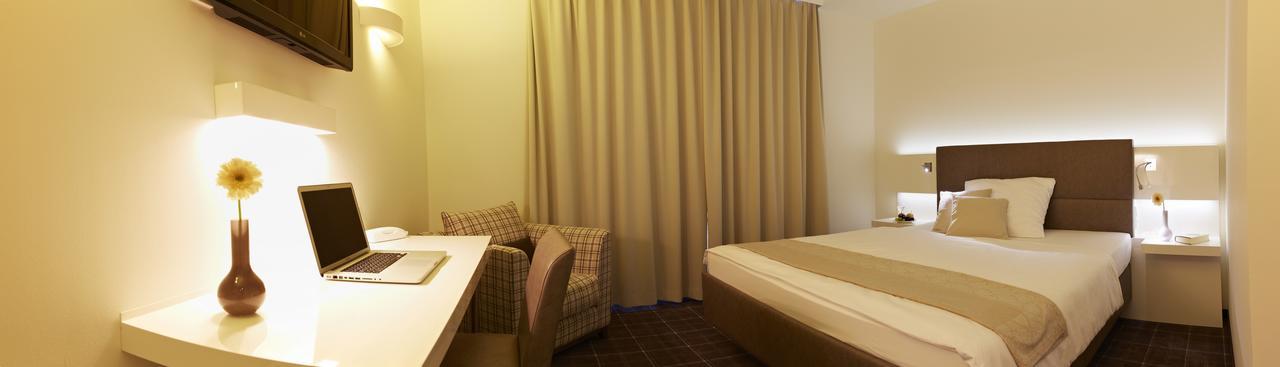 Landhotel Sonne Neuendettelsau Luaran gambar